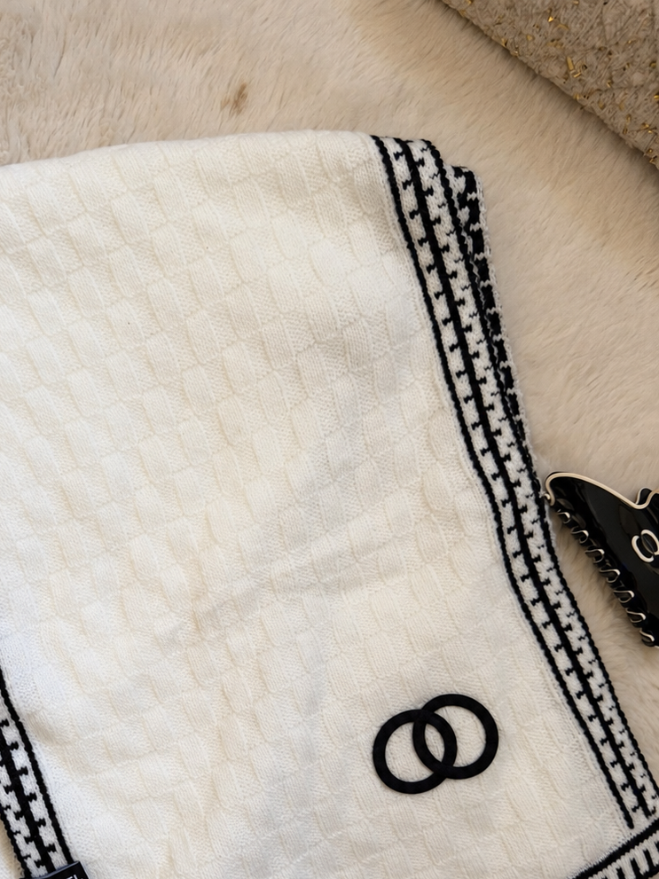 White and black design scarf *pre order*