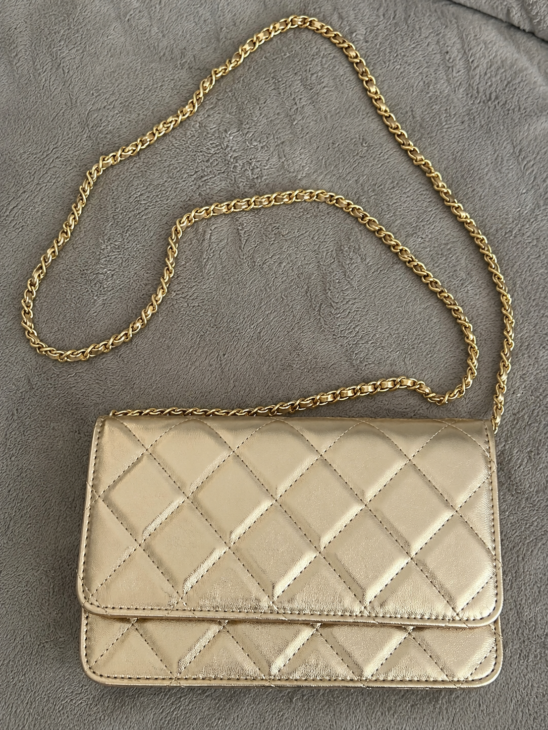 Gold crossbody bag *PRE ORDER*