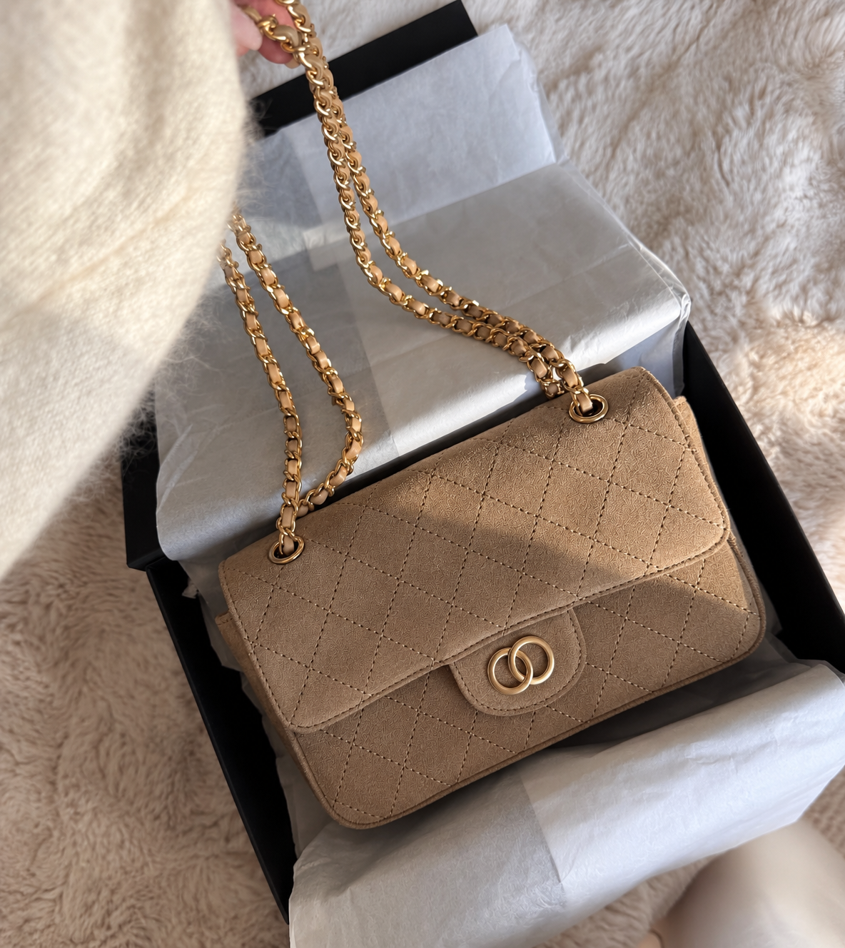 SUEDE classic flap bag- 20cm *pre order*