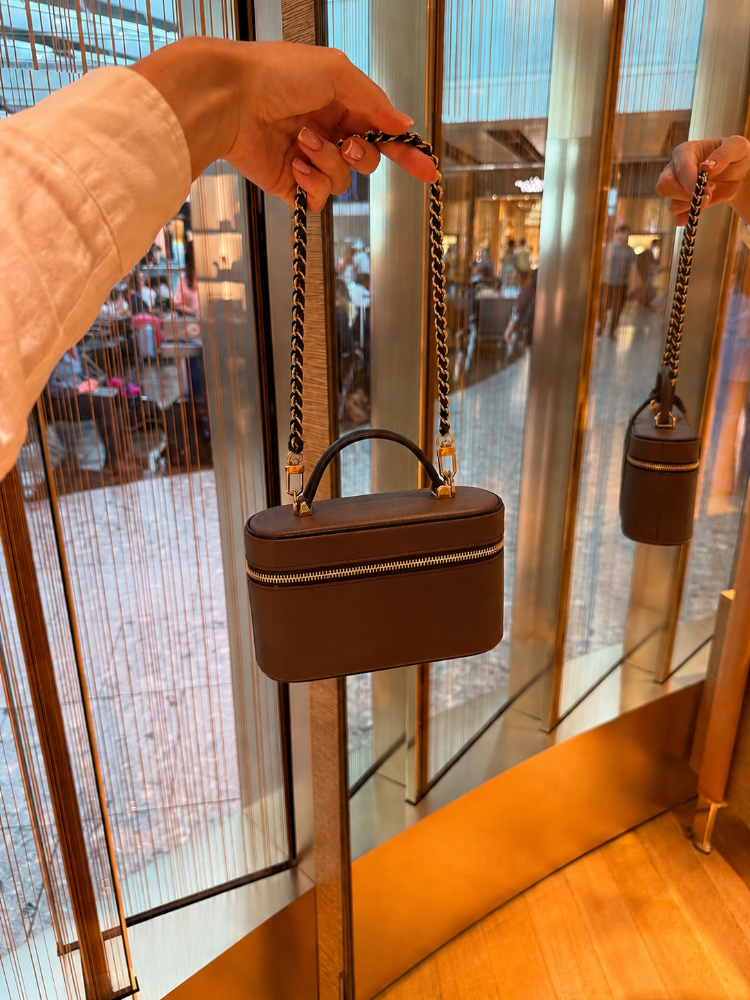 Thin mini vanity bag